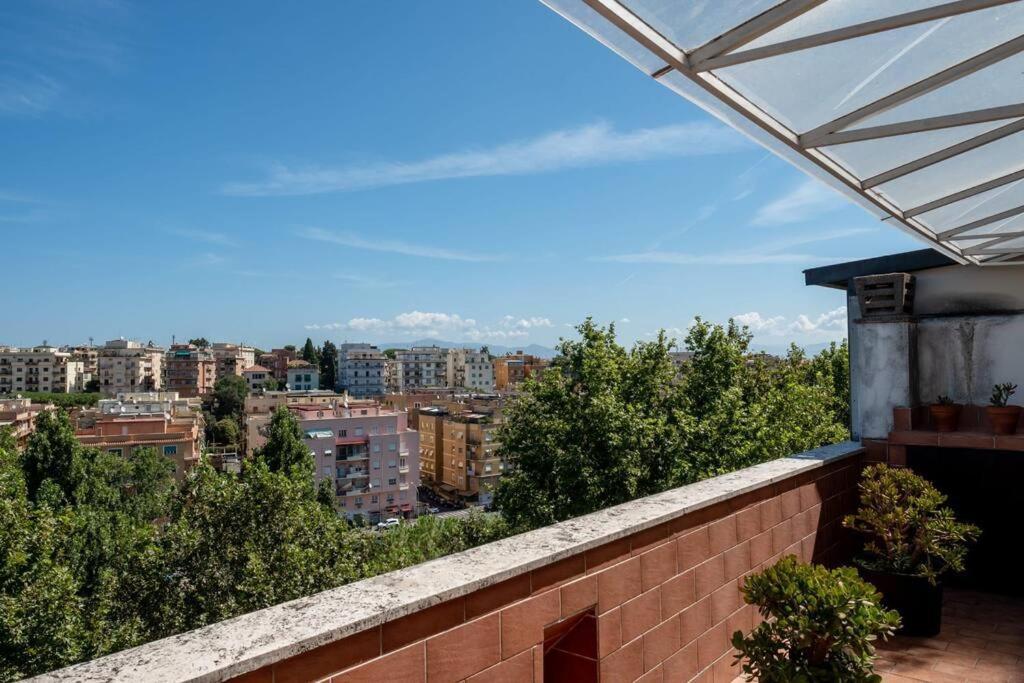 Attico Per Quattro Persone Sulla Nomentana, Wi-Fi, Aria Condizionata Daire Roma Dış mekan fotoğraf